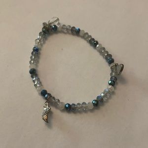 Women’s Blue and White Beaded Clasp Bracelet with Heart Charm and Feather Charm